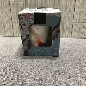 Porcelain Teacup with Filter